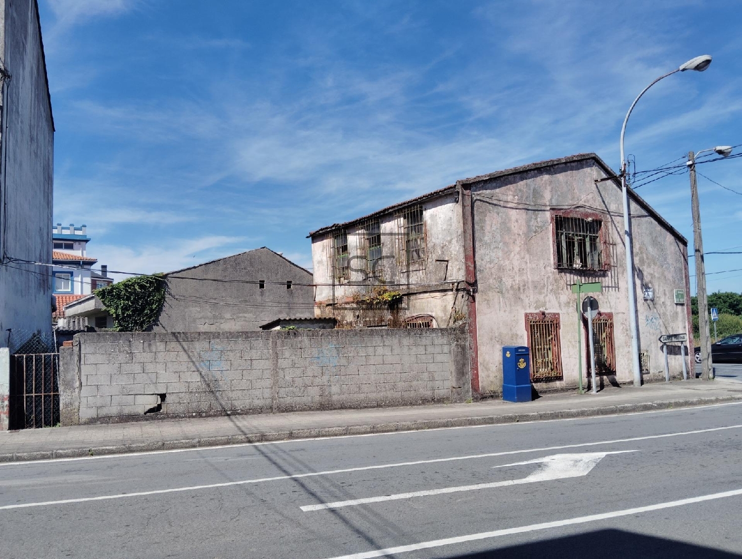 till salu hus Esmelle Ferrol 3