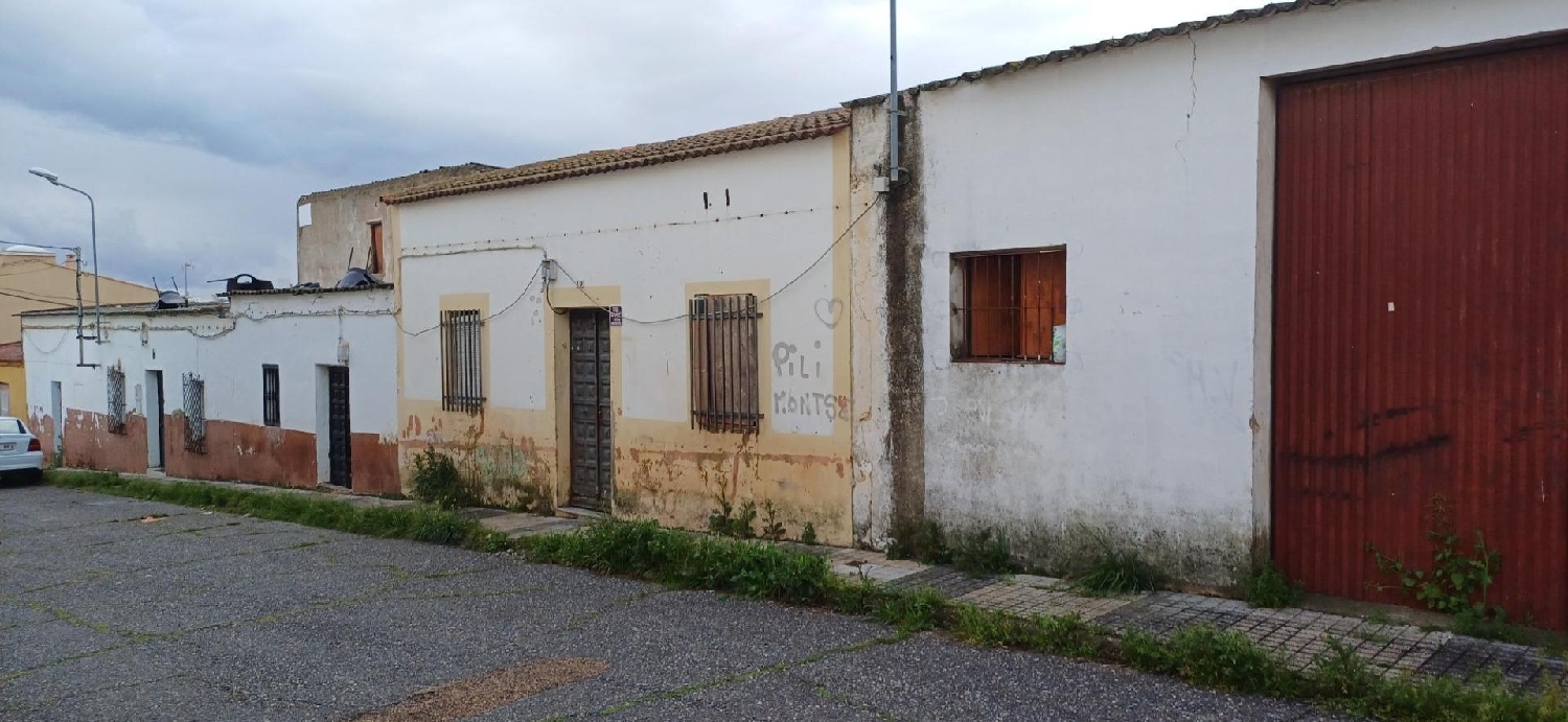  till salu hus Estación De Aljucén Merida 2