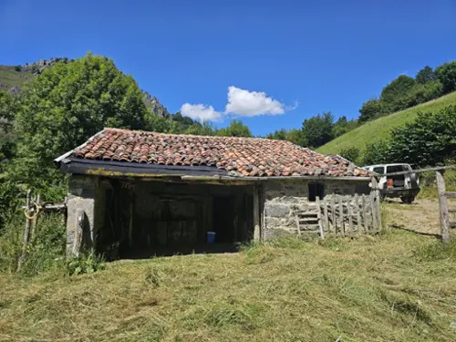 Rio-Aller Caudal hus foto 6164707