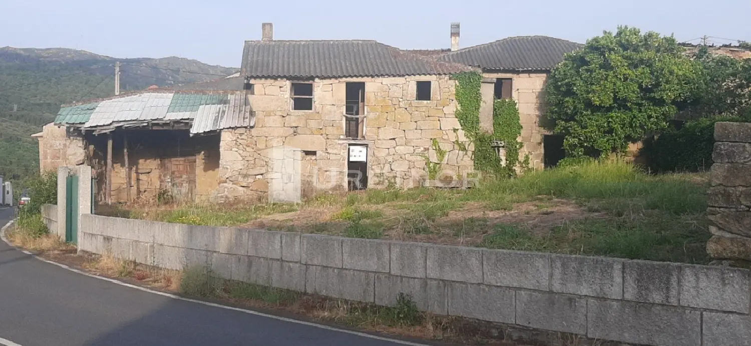 till salu hus Ribela Ourense 3