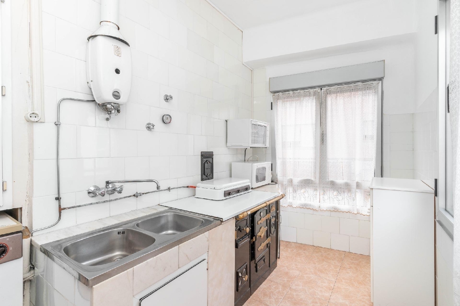  till salu hus Figueras Narcea 7