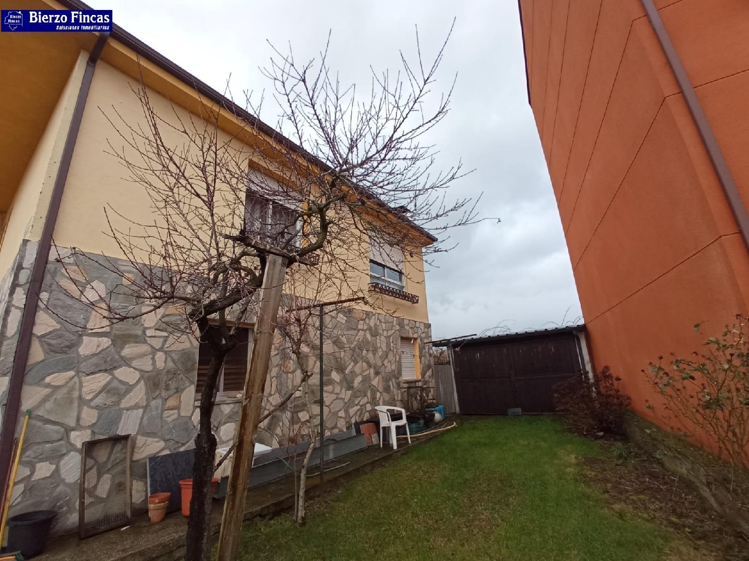  till salu hus Fuentes Nuevas Bierzo (El) 8