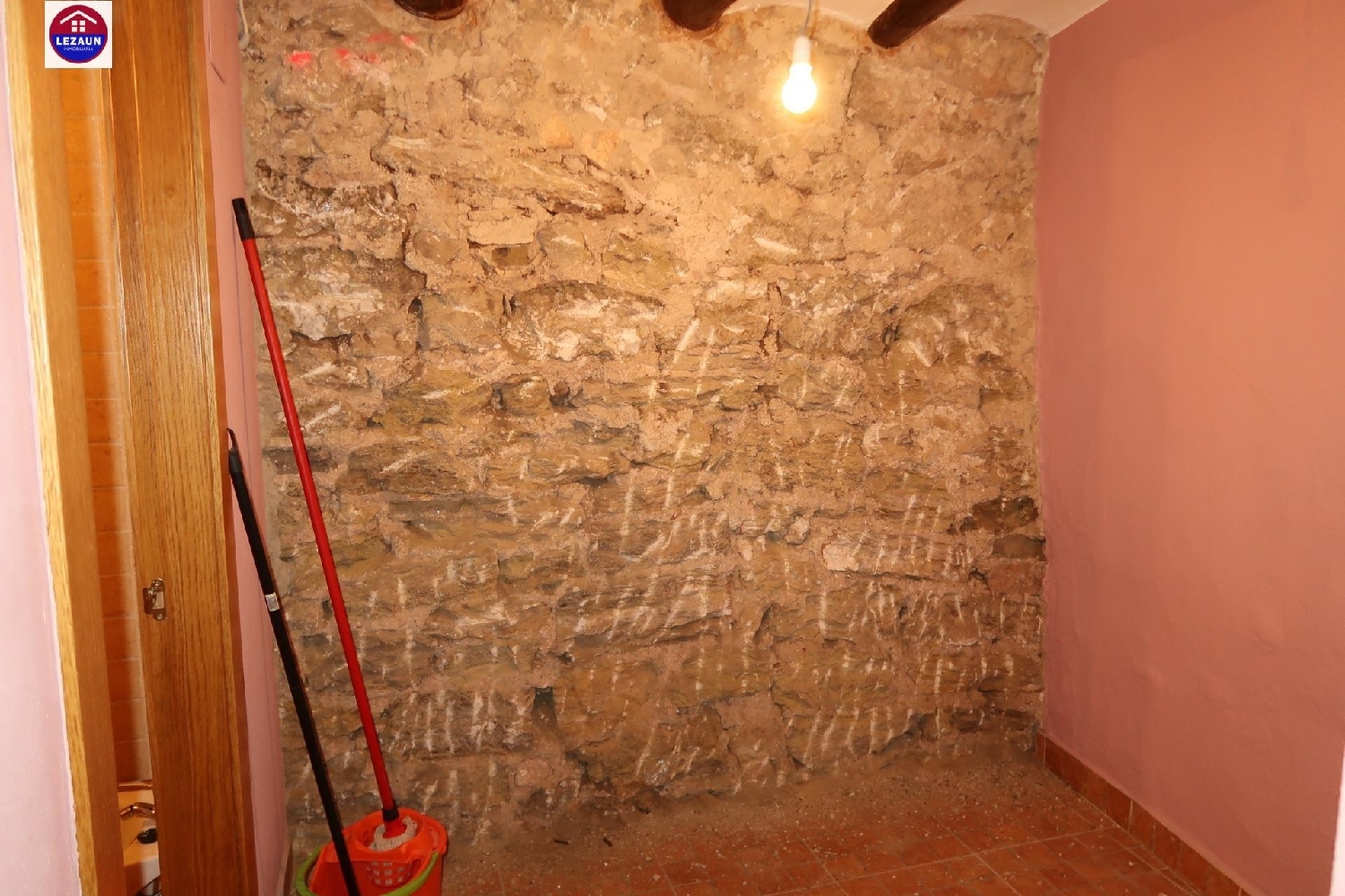  till salu hus Funes Ribera Alta 5