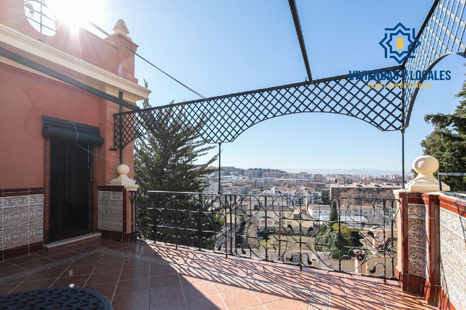till salu hus Genil Vega De Granada 2
