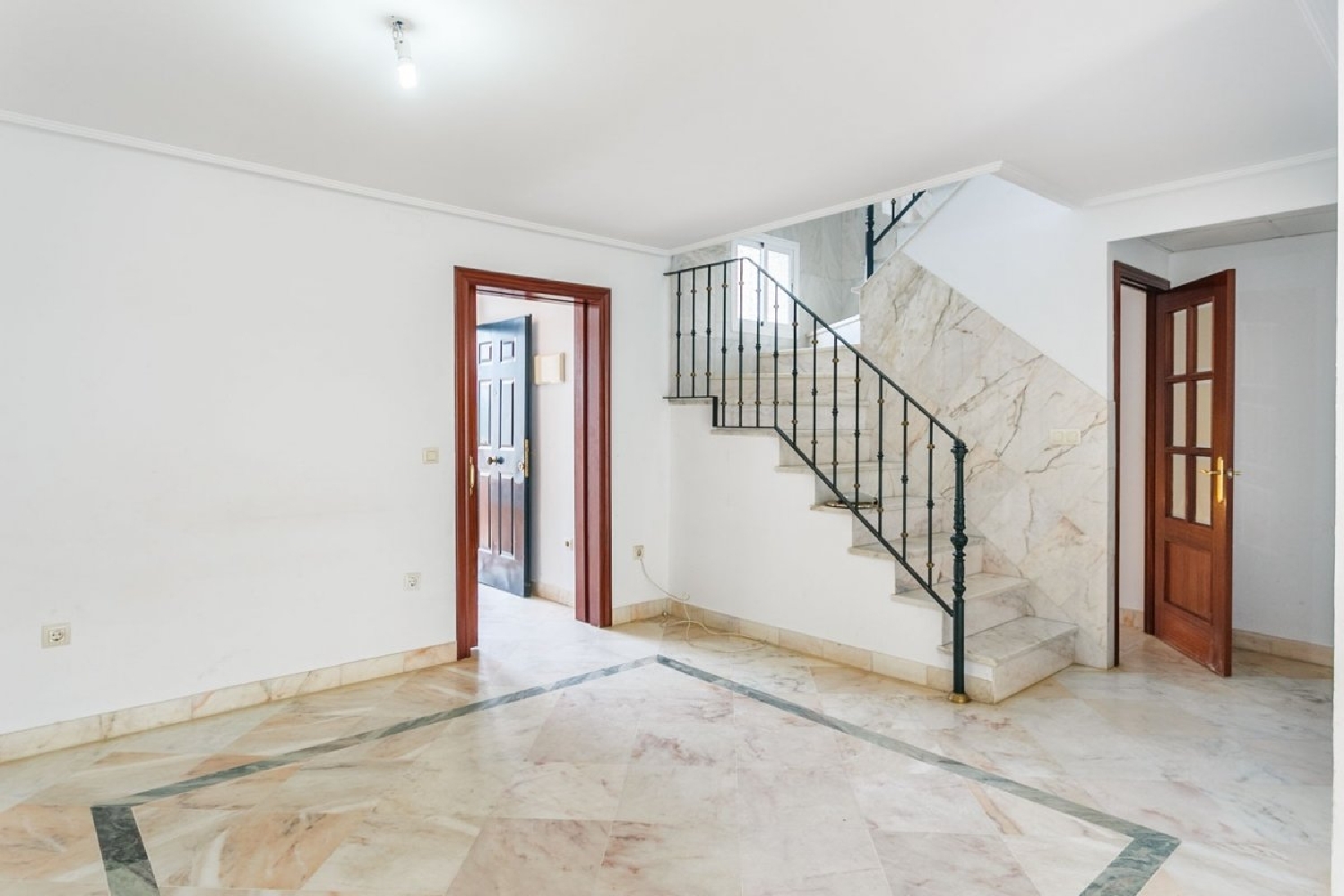  till salu hus Gines Metropolitana De Sevilla 7