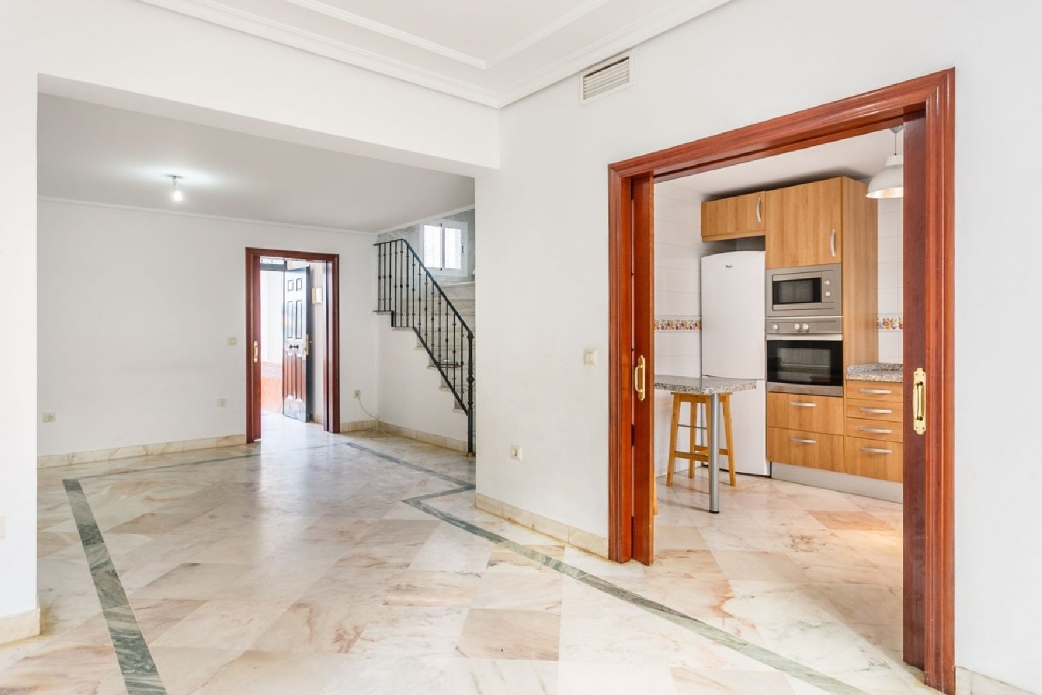  till salu hus Gines Metropolitana De Sevilla 8