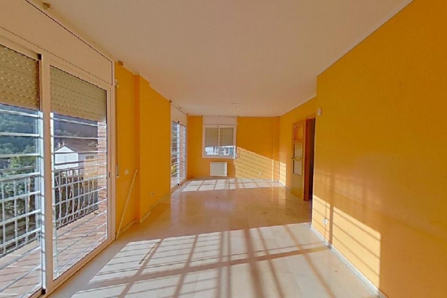  till salu hus Granja Garcia Baix Llobregat 4