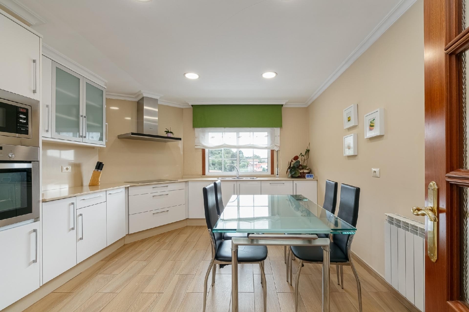  till salu hus Guisande Vigo 7