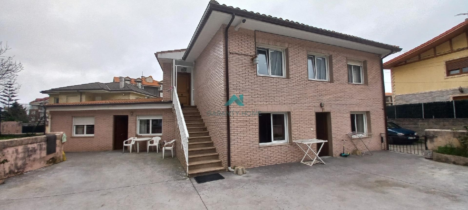  till salu hus Helgueras Trasmiera 1