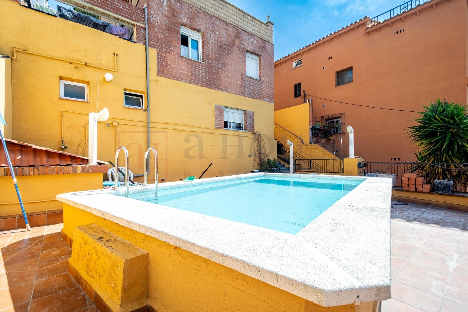 till salu hus Horta Guinardó-Taxonera Barcelonès 2