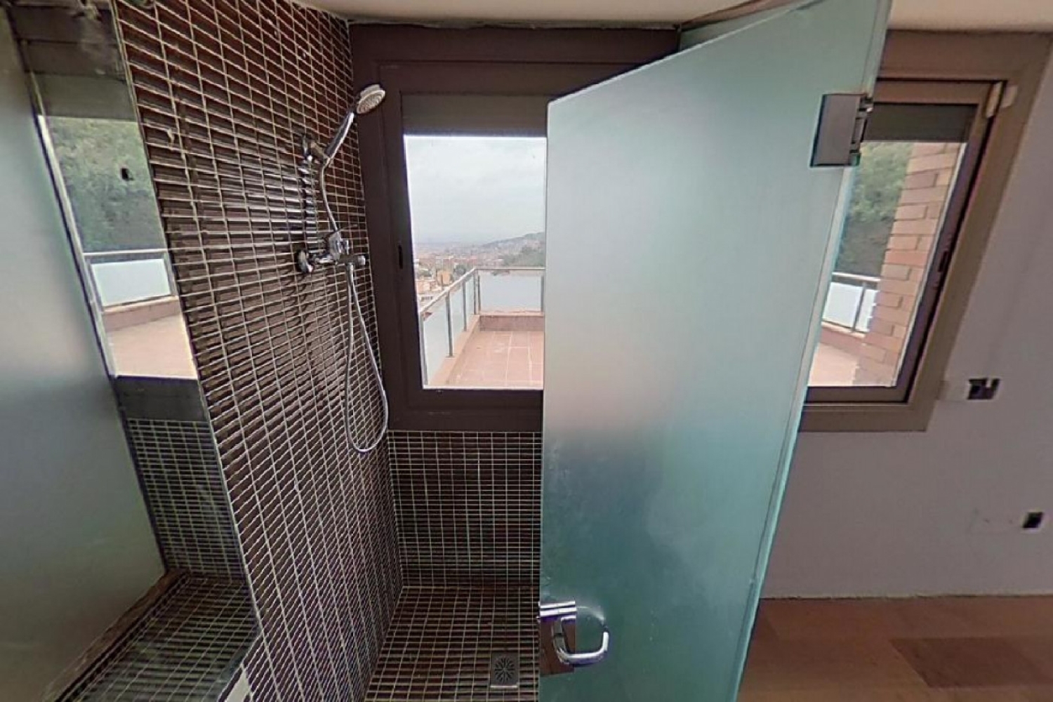  till salu hus Horta Guinardó-Vall D'hebron Barcelonès 5