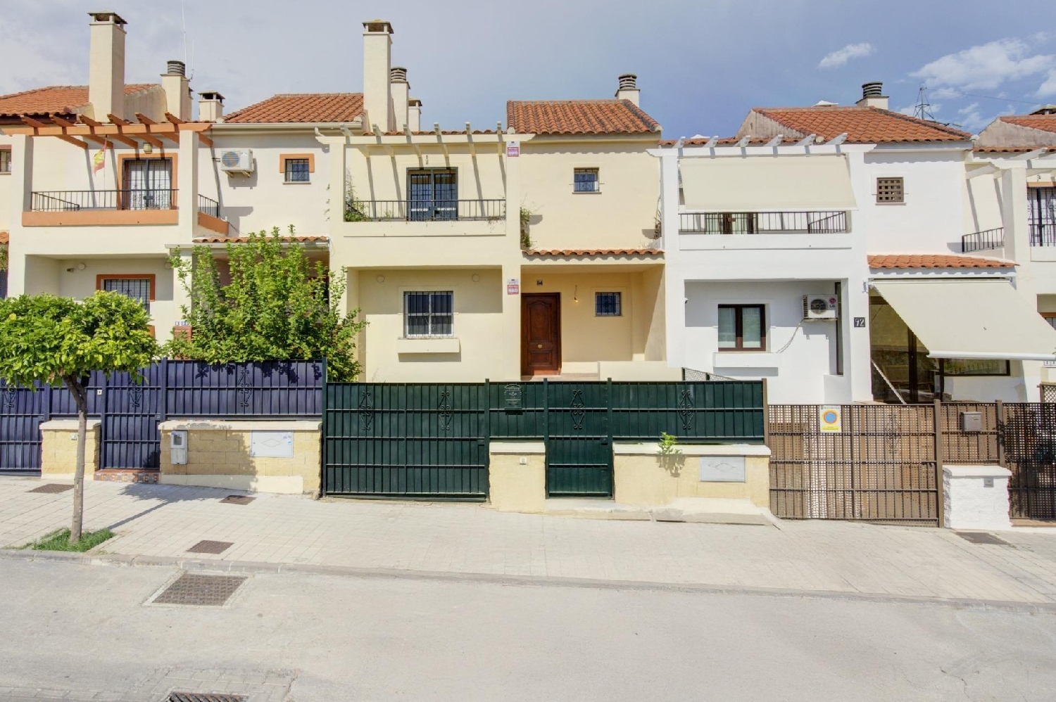  till salu hus Huétor Vega Vega De Granada 1