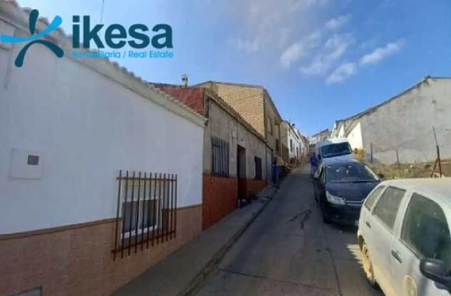  till salu parkering La Carihuela Costa Del Sol Occidental 4