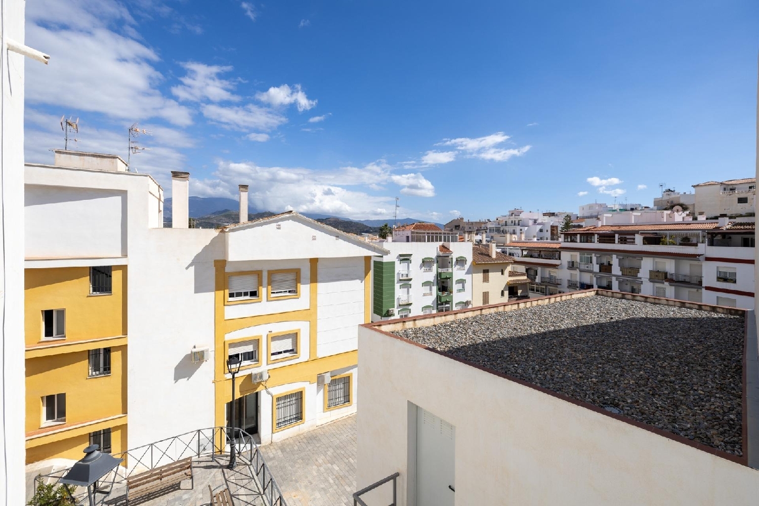 till salu hus Monte De Los Almendros Costa Tropical 2