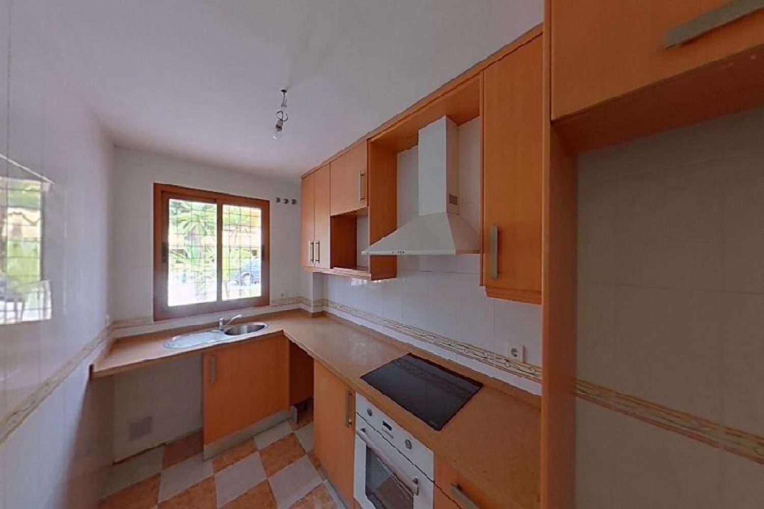 till salu hus La Duquesa Costa Del Sol Occidental 2