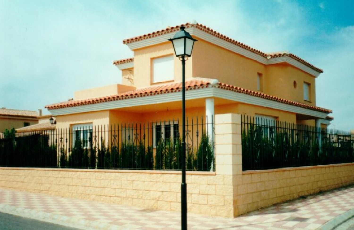  till salu hus La Felipa Monte Ibérico Almansa 1