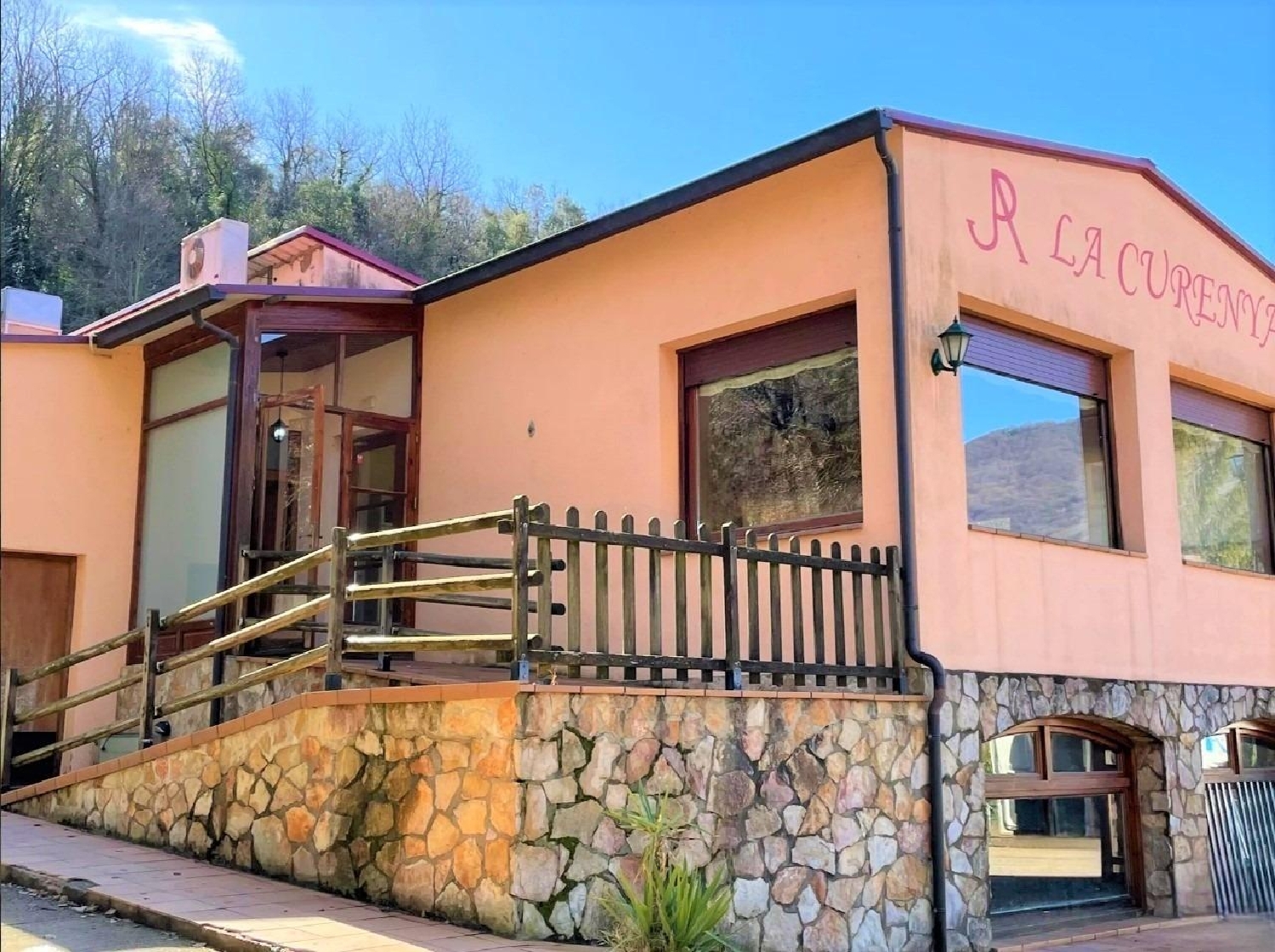  till salu hus La Torre Garrotxa 1