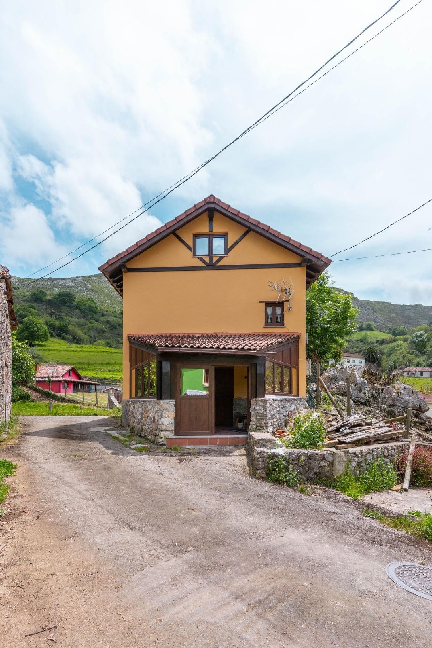  till salu hus La Vega De Los Caseros Oriente 8