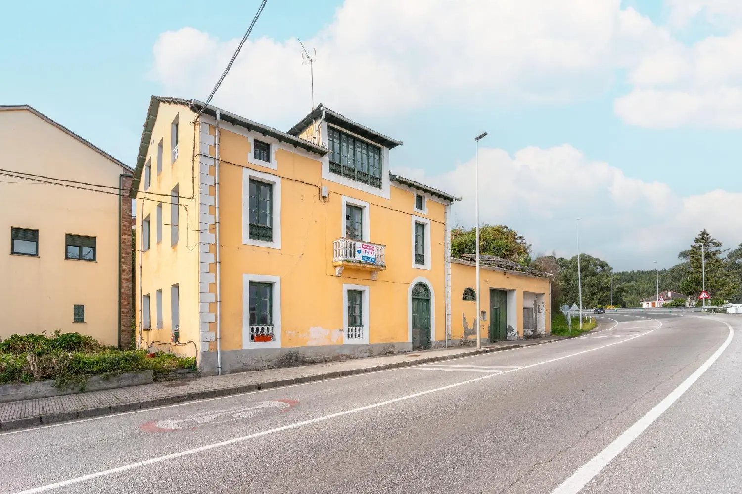 till salu hus Freal Eo-Navia 2