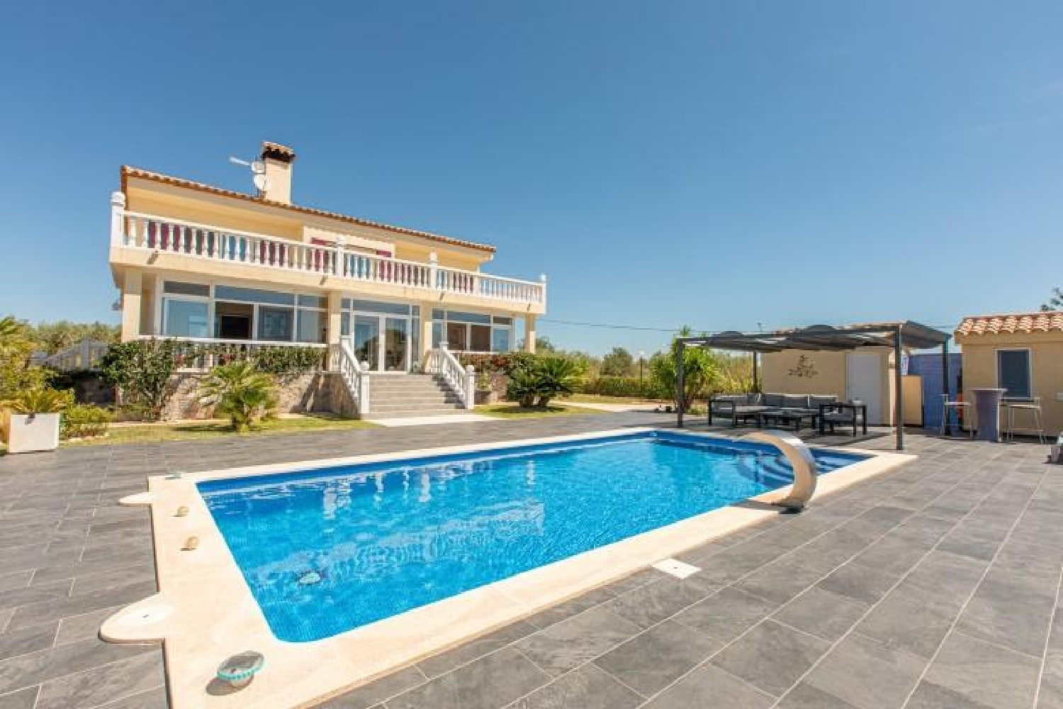 till salu hus L'ampolla Baix Ebre 3