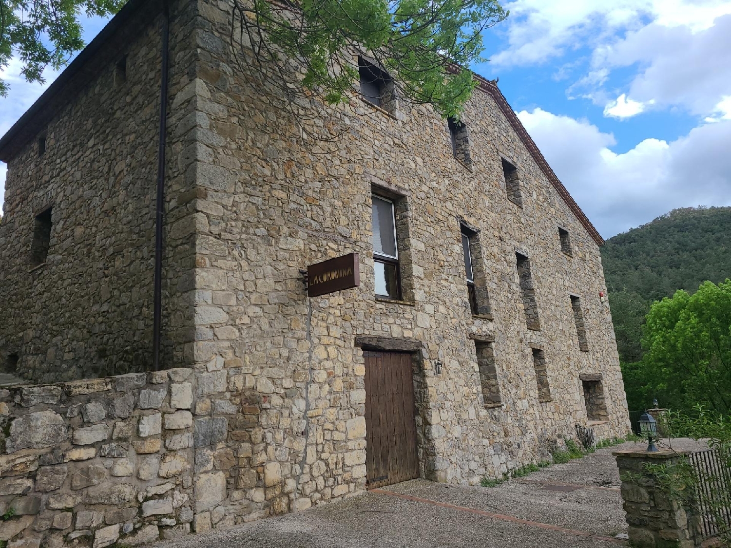 till salu hus Llocalou Garrotxa 2