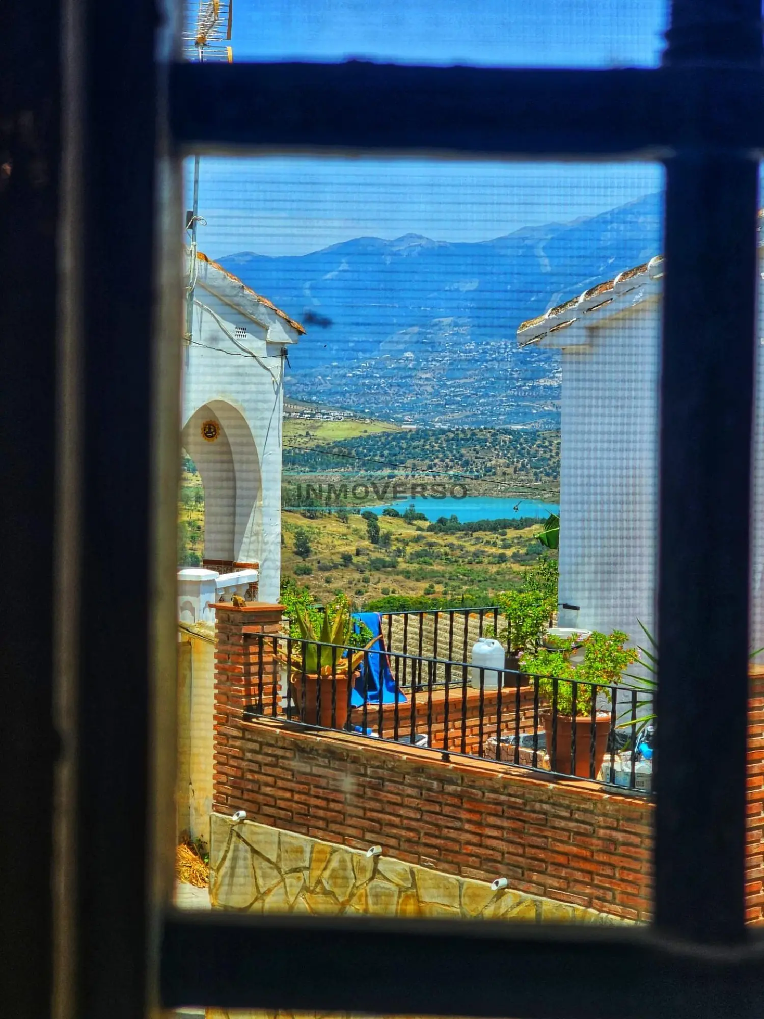 till salu hus Baños De Vilo Axarquía 2