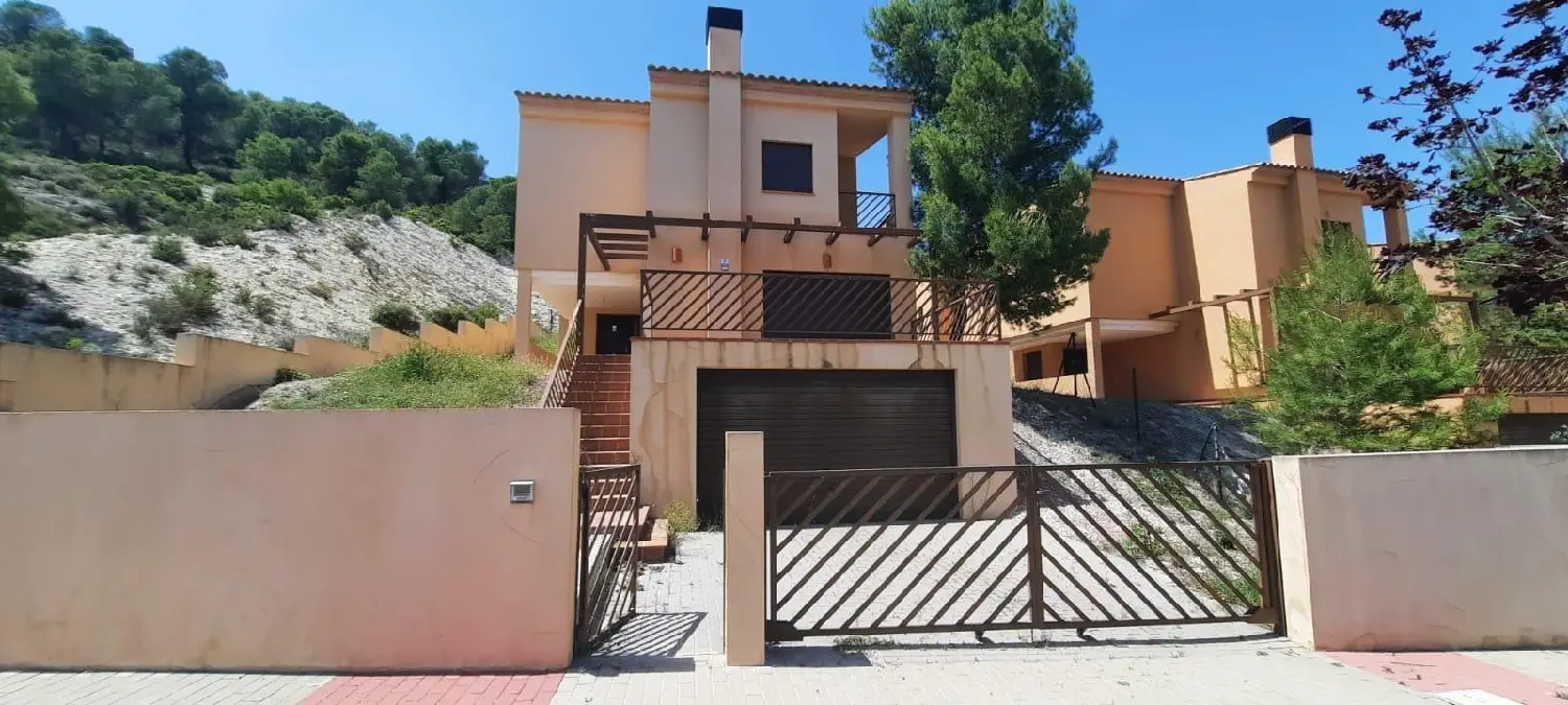  till salu hus Los Valientes Vega Media Del Segura 1