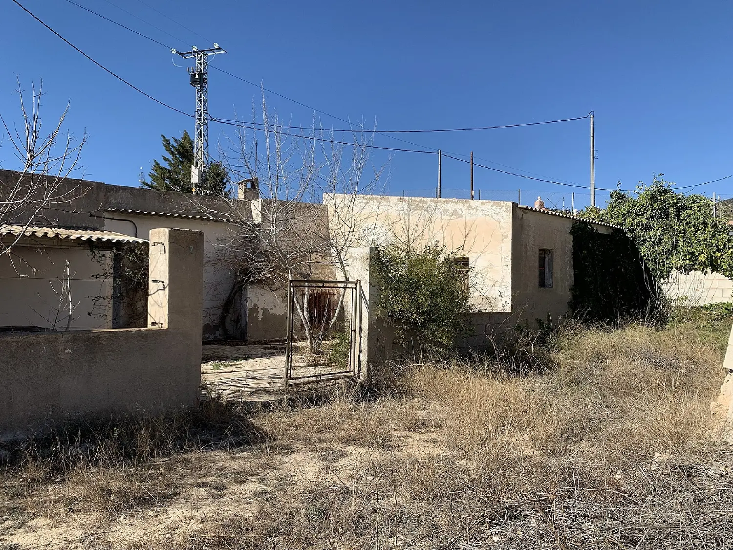  till salu hus Los Baños Río Mula 1