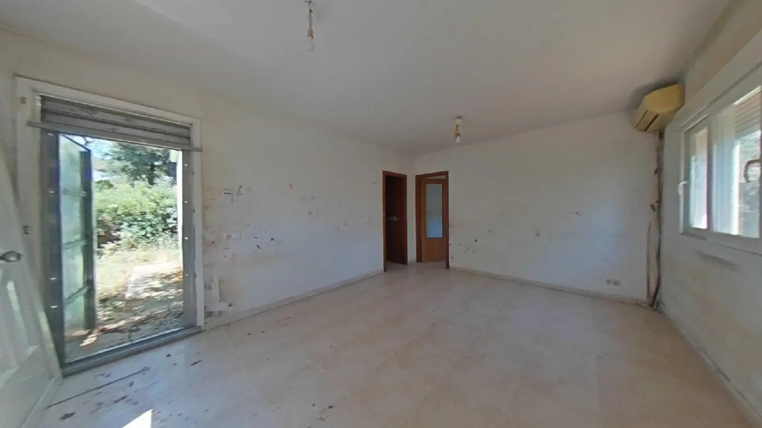  till salu hus Comajuliana Selva 8