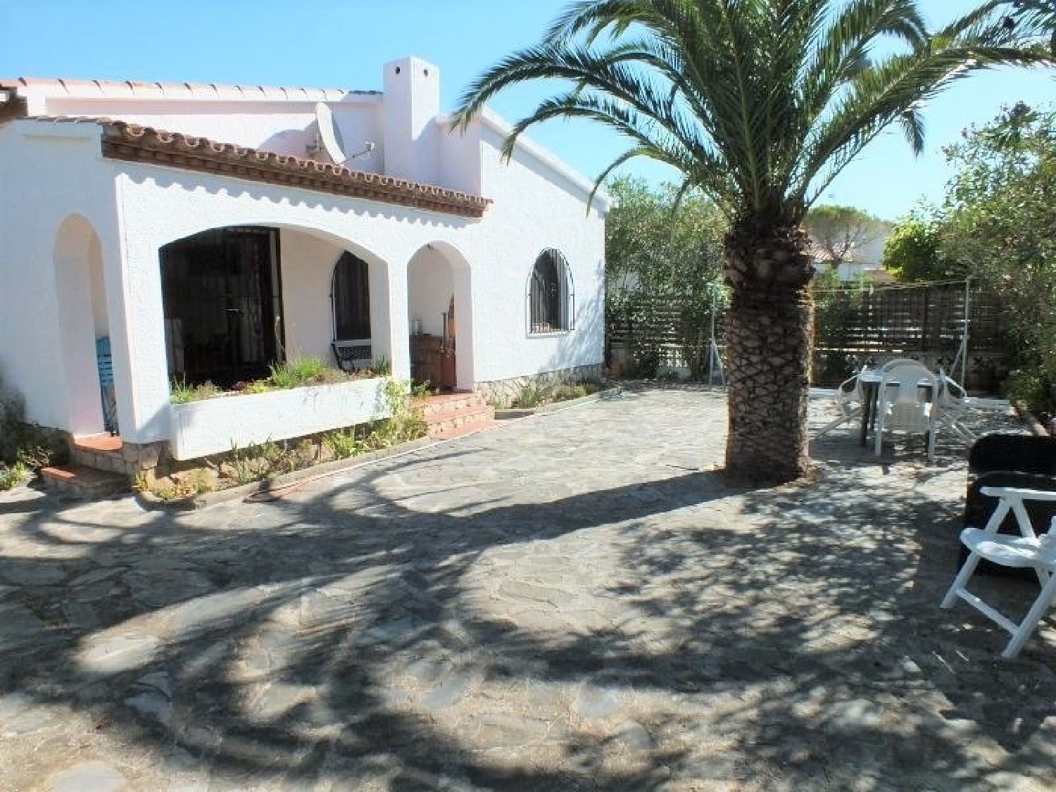  till salu hus Mas Fumats Alt Empordà 1