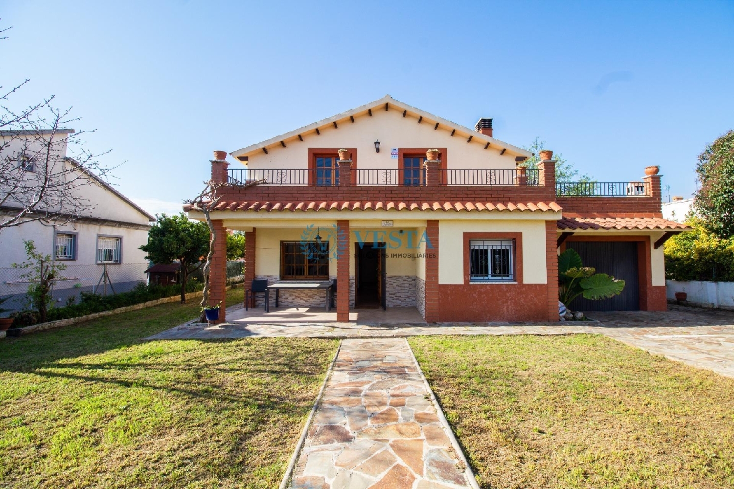  till salu hus Moli D'en Serra Baix Penedès 1