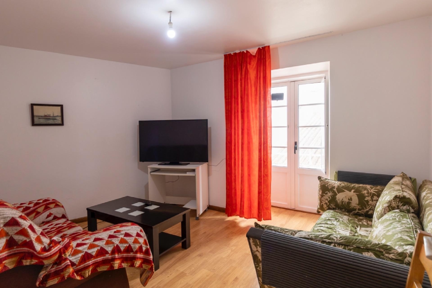  till salu hus Mordomo Bergantiños 6