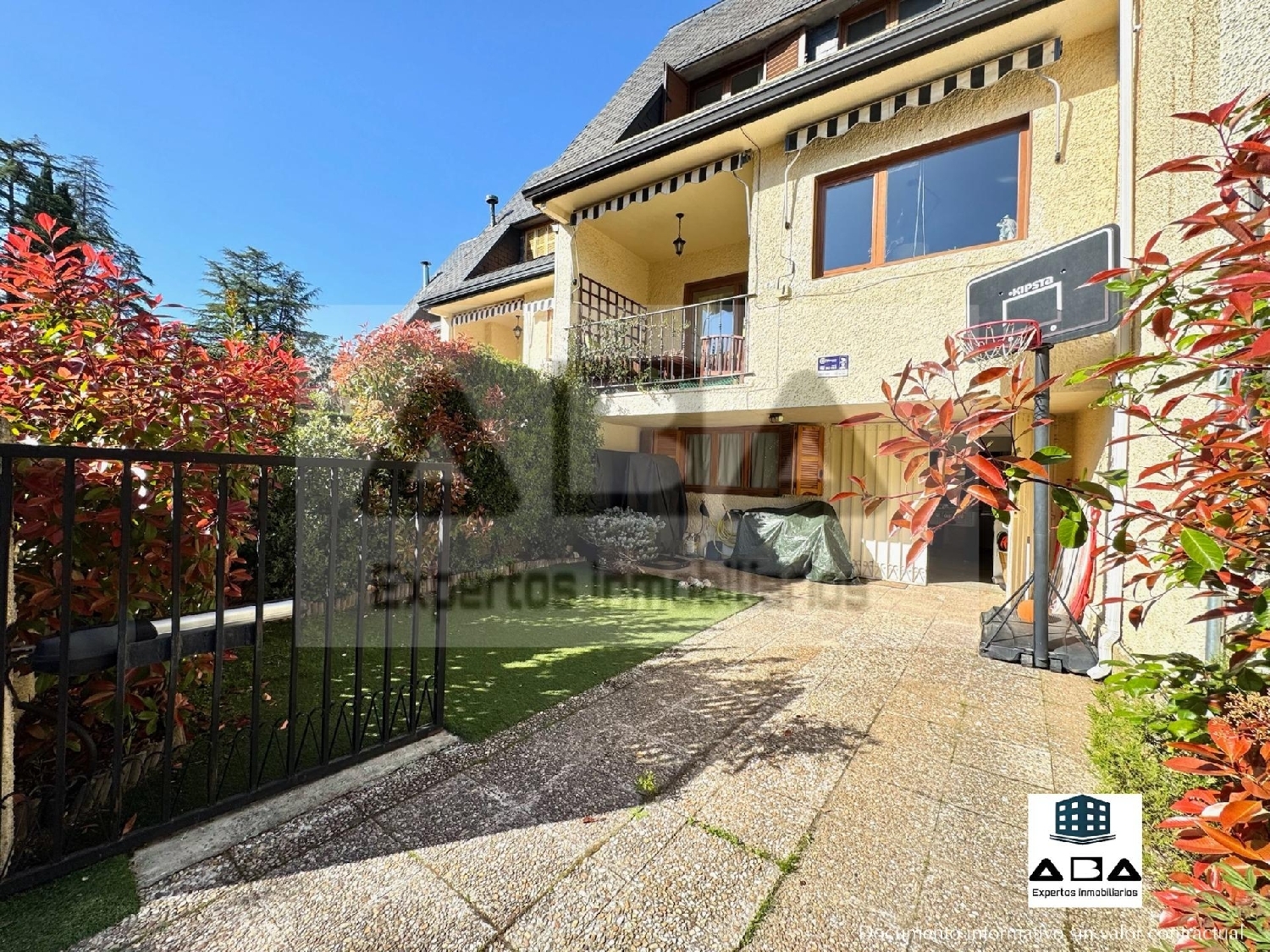till salu hus Navalquejigo Cuenca Del Guadarrama 2