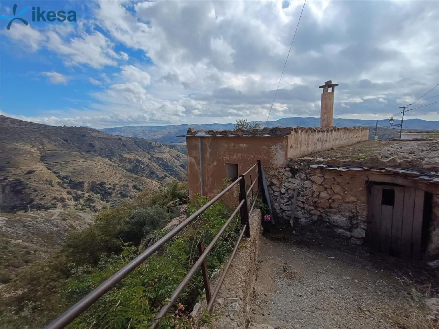  till salu hus Cástaras Alpujarra Granadina 1