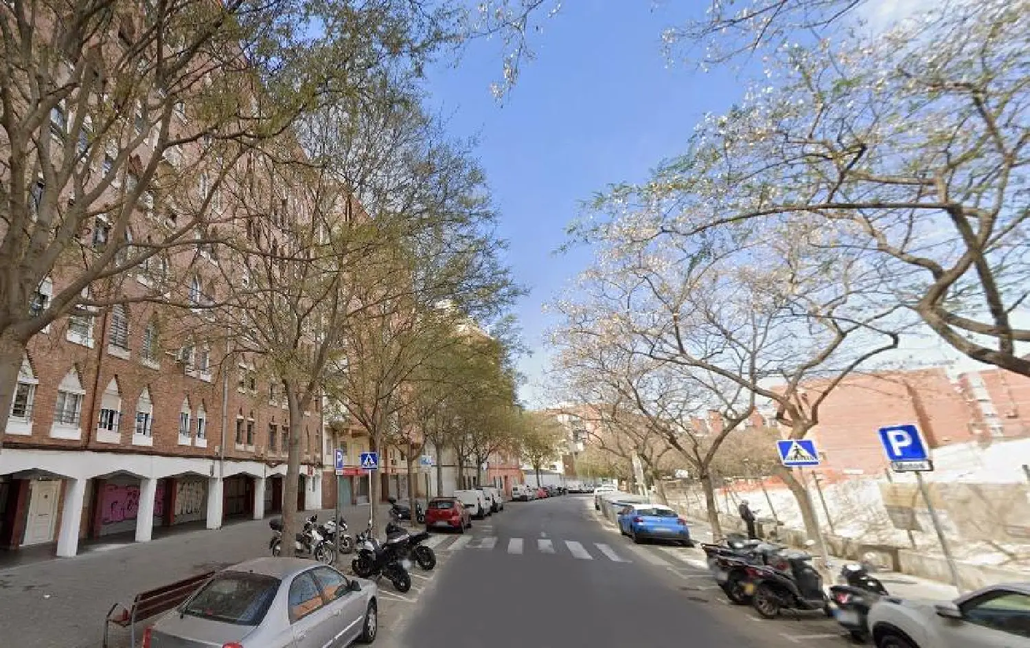  till salu hus Nou Barris-Canyelles Barcelonès 1