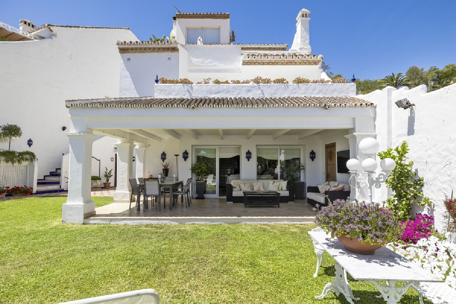  till salu hus Nueva Andalucía Costa Del Sol Occidental 1