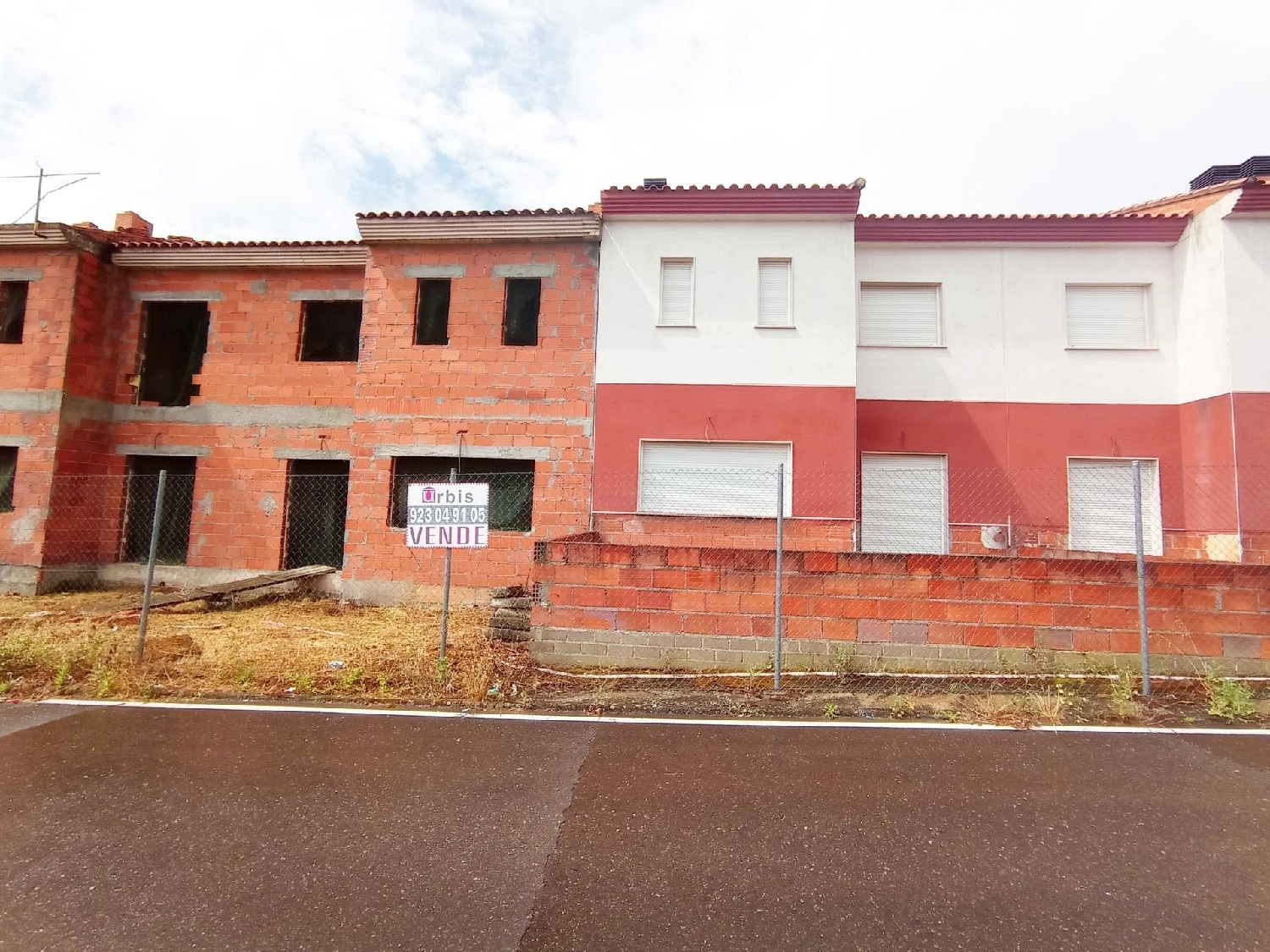  till salu hus Nuevo Poblado Ciudad Rodrigo 2