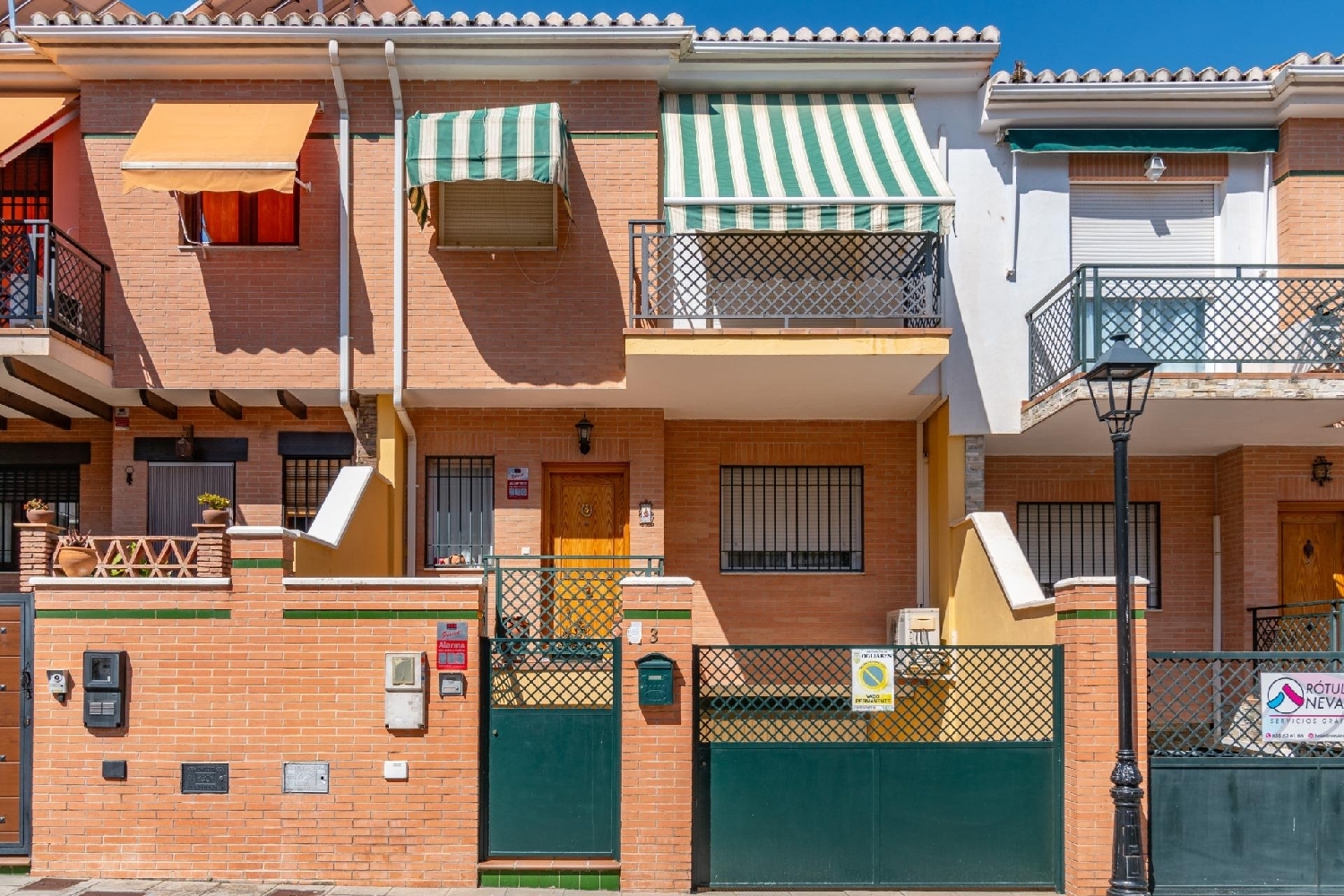 till salu hus Ogíjares Vega De Granada 2