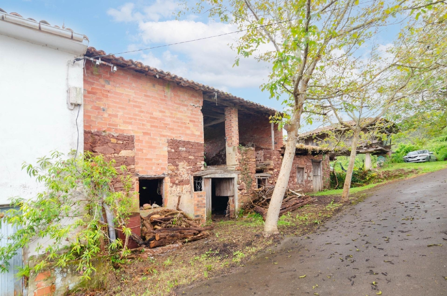  till salu hus Villar De Selorio Gijón 1