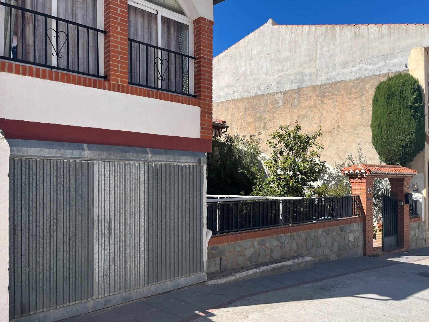 till salu hus Otura Vega De Granada 2