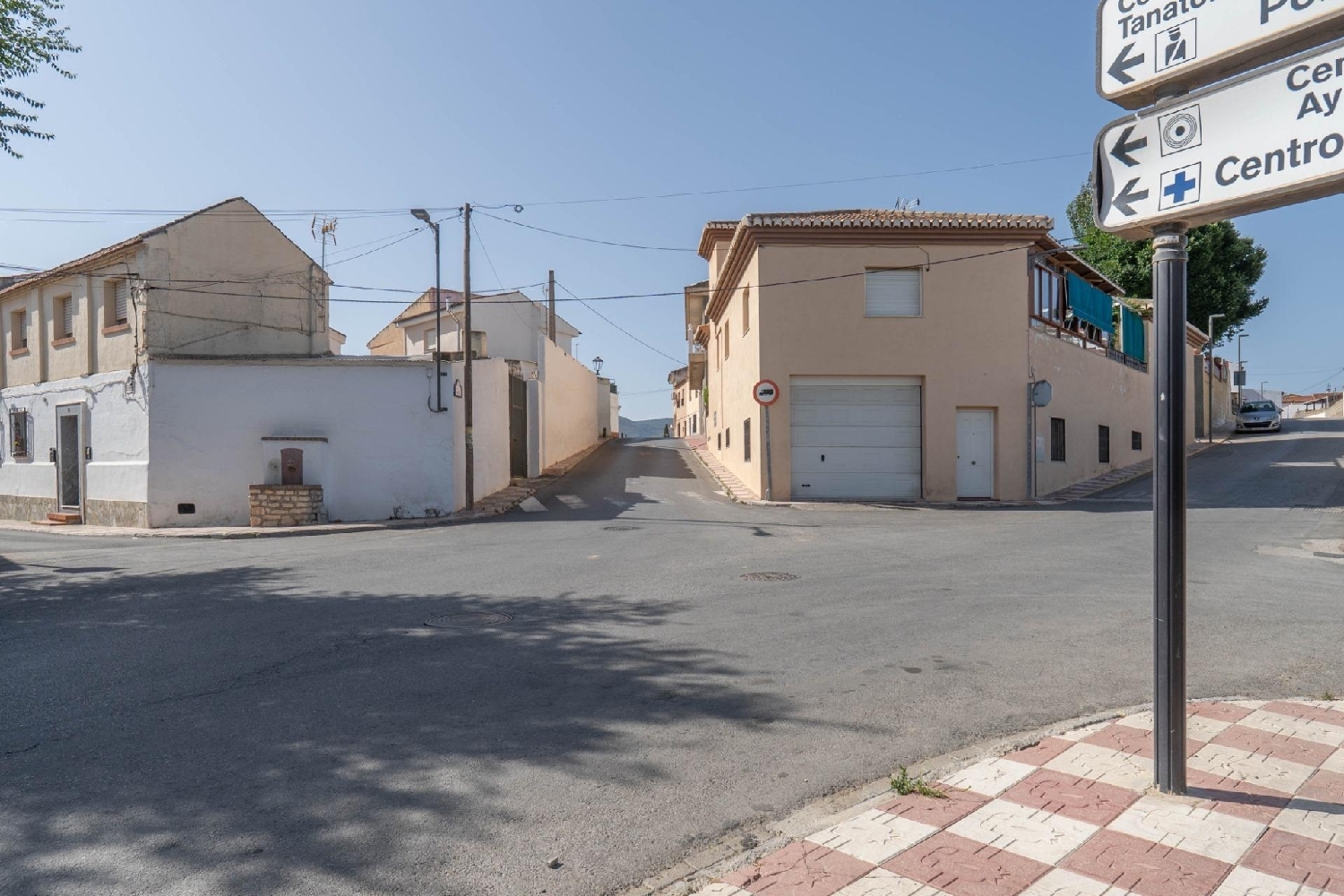 till salu hus Otura Vega De Granada 3
