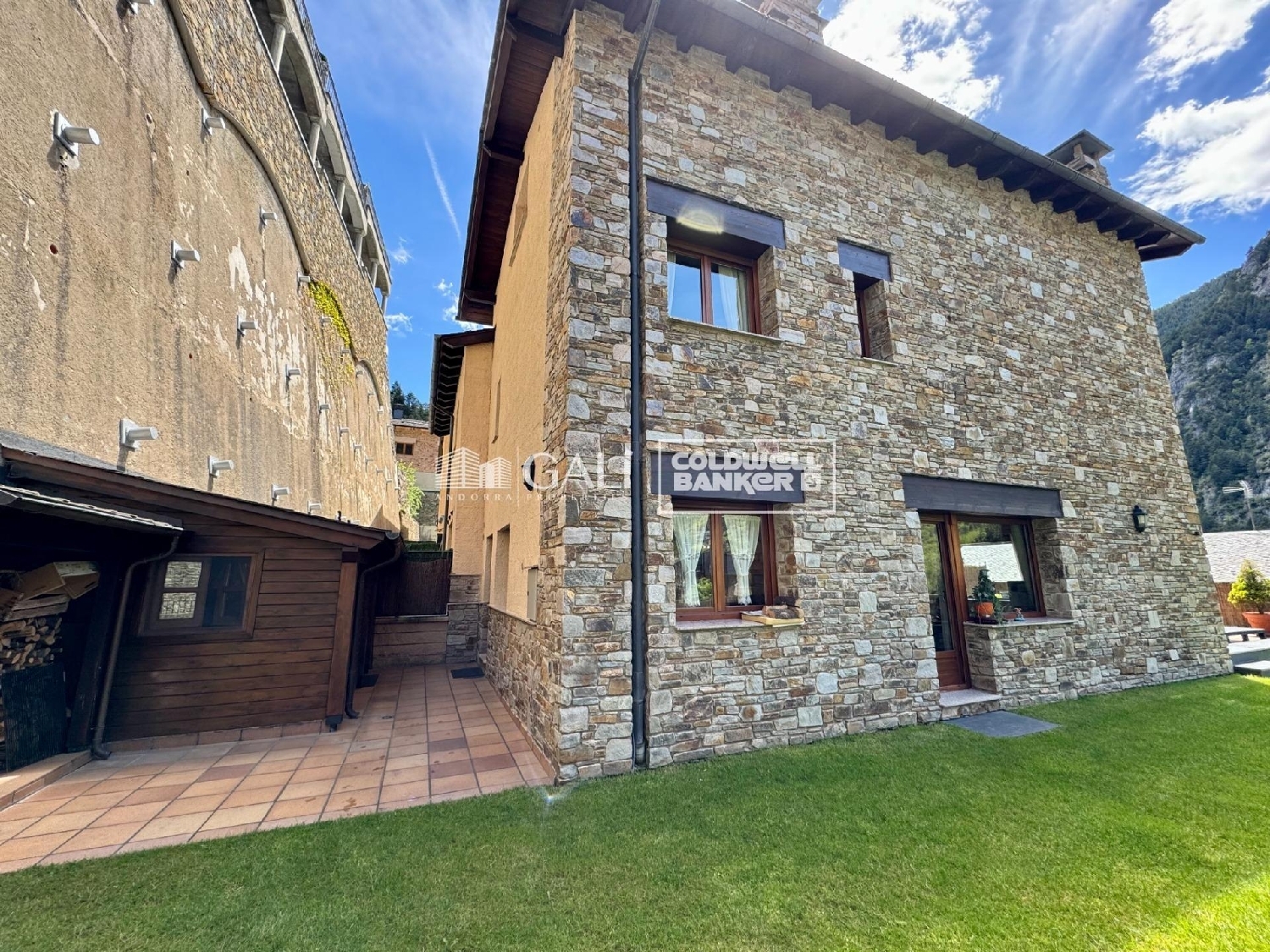 till salu hus Pal La Massana 3