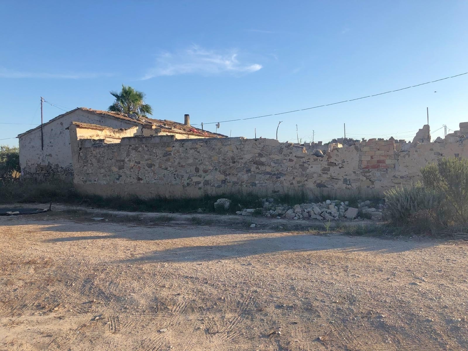 till salu hus Poligono Industrial Cachapets Baix Vinalopó 3