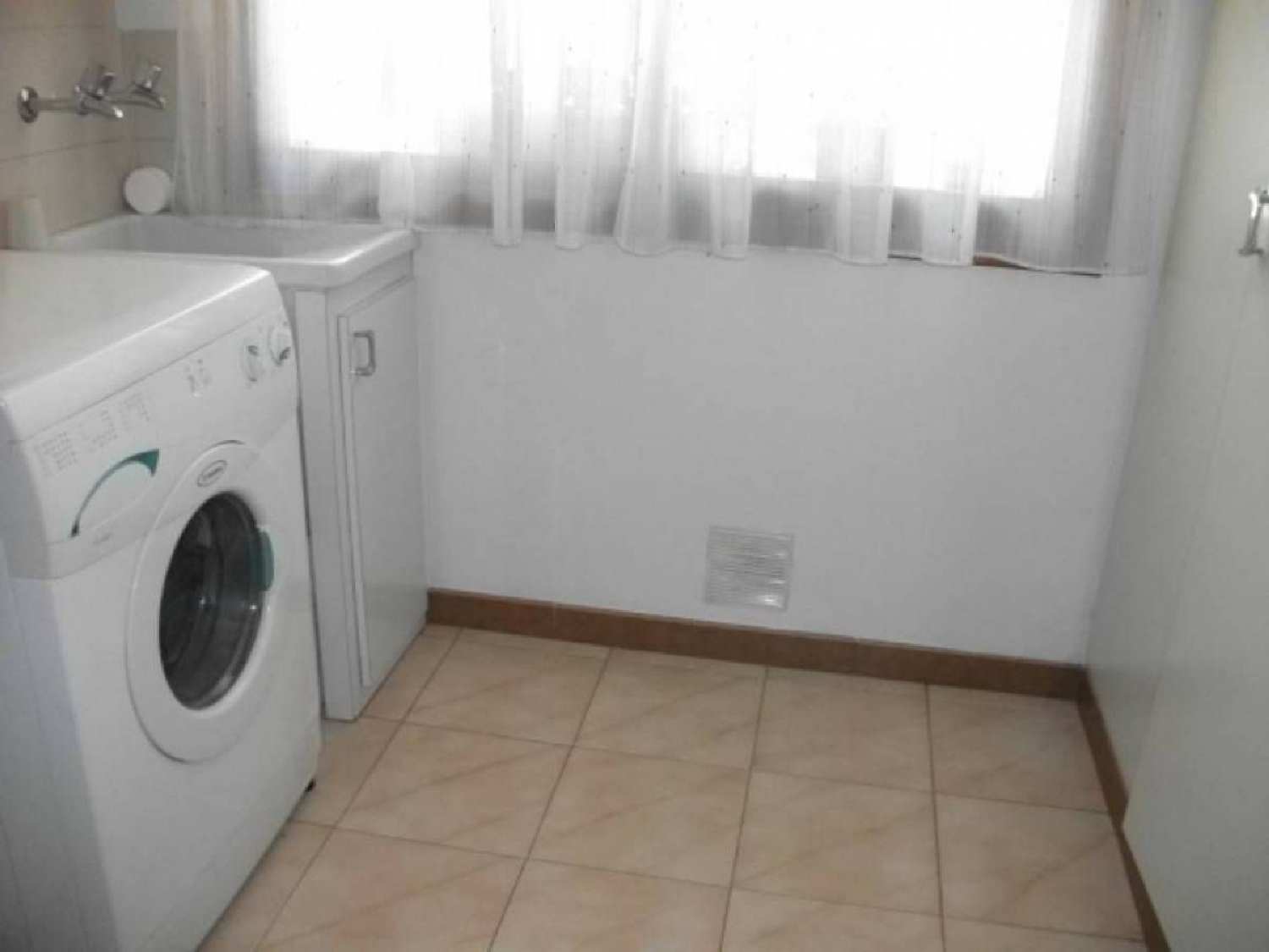 till salu hus Poligono Industrial Maresme 2