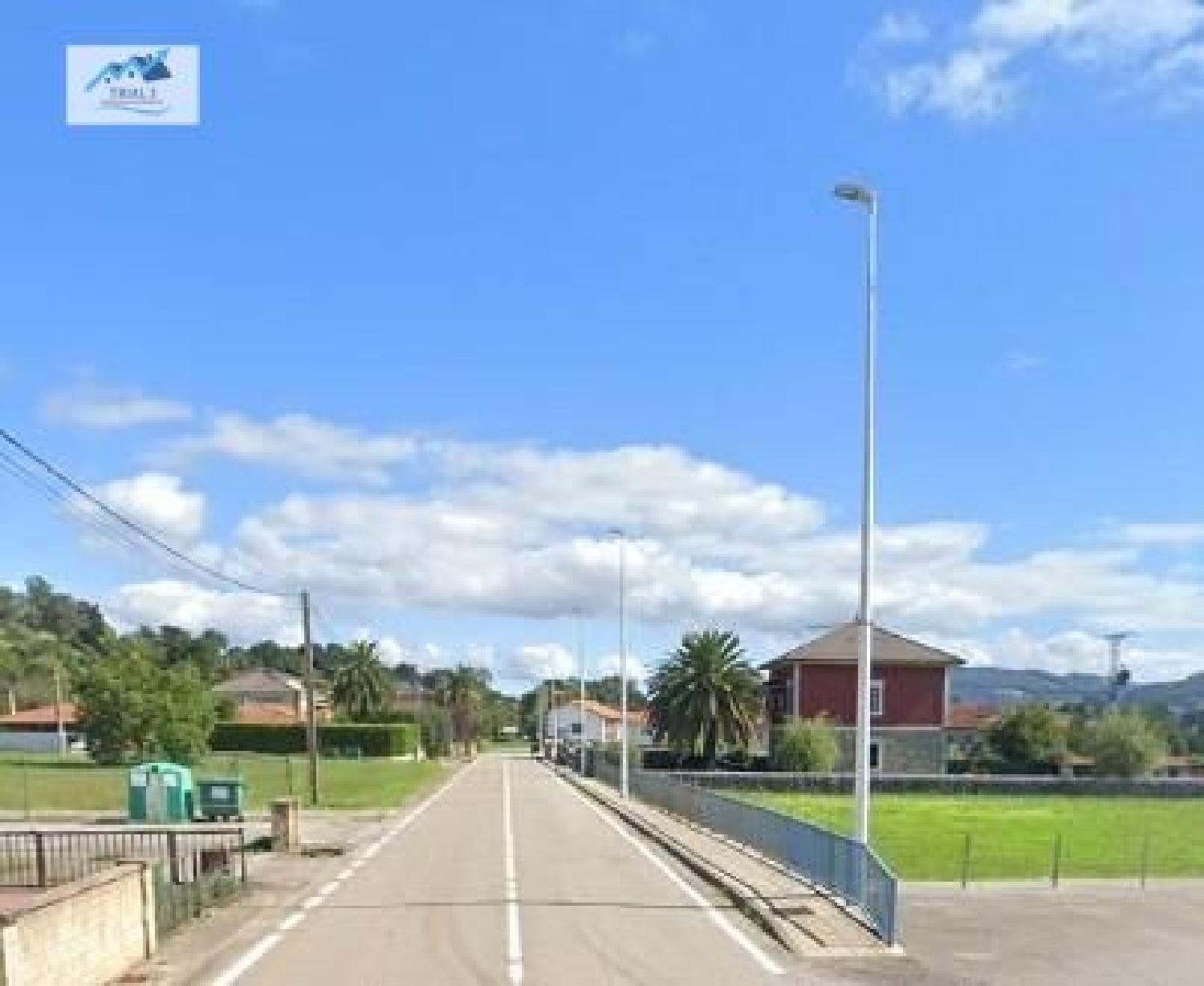 till salu hus Navajeda Trasmiera 2