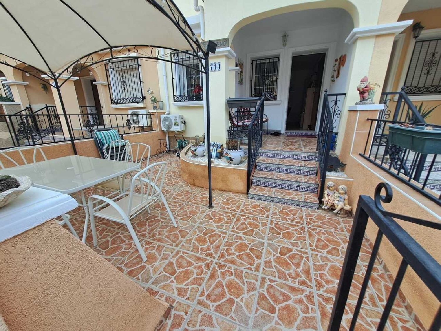  till salu hus Dehesa De Campoamor Baix Segura 4