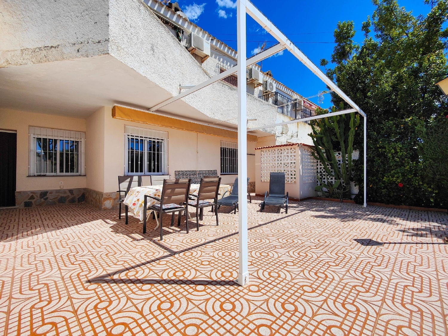  till salu hus Punta Prima Baix Segura 6