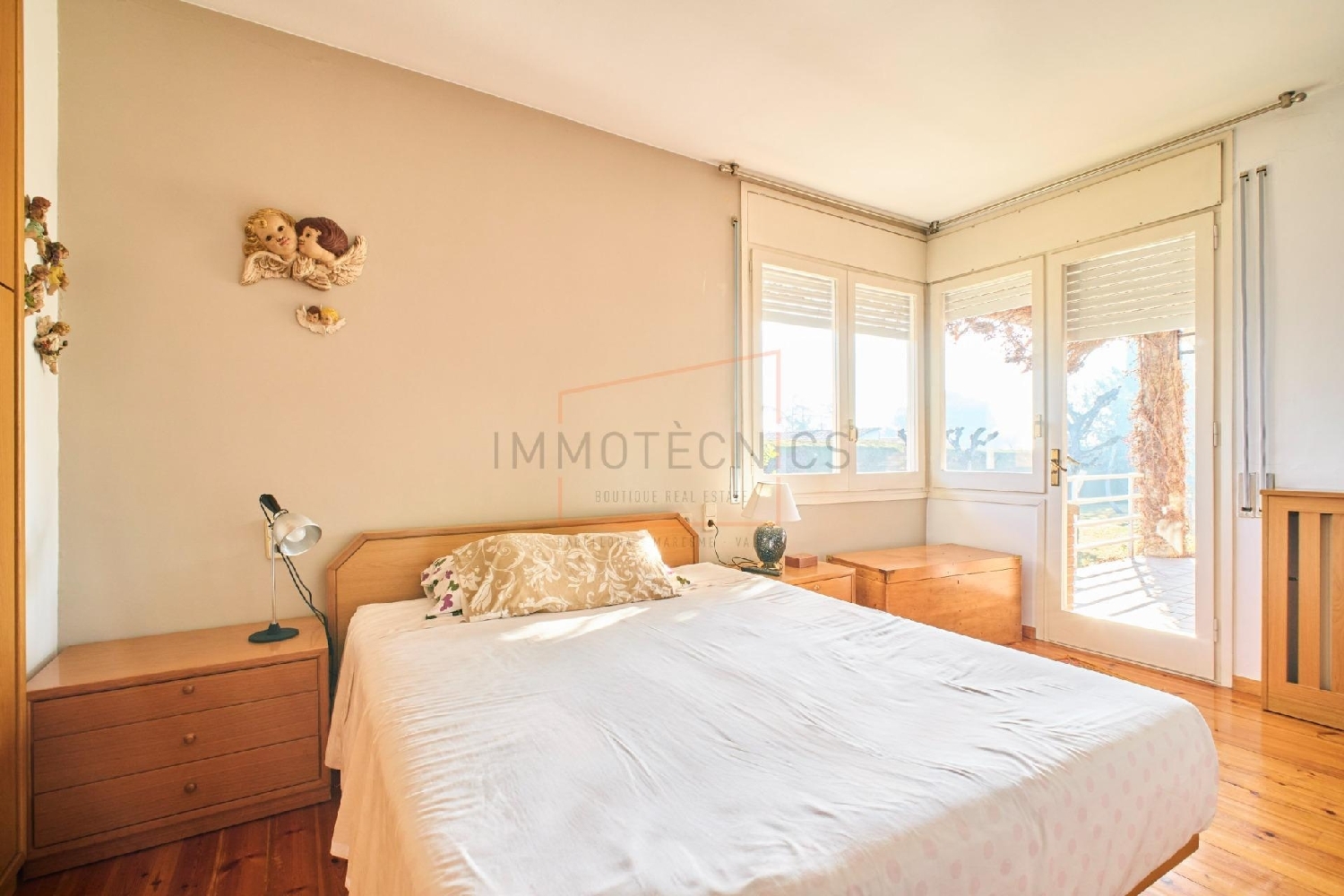 till salu hus Quinta Avinguda Vallès Oriental 8