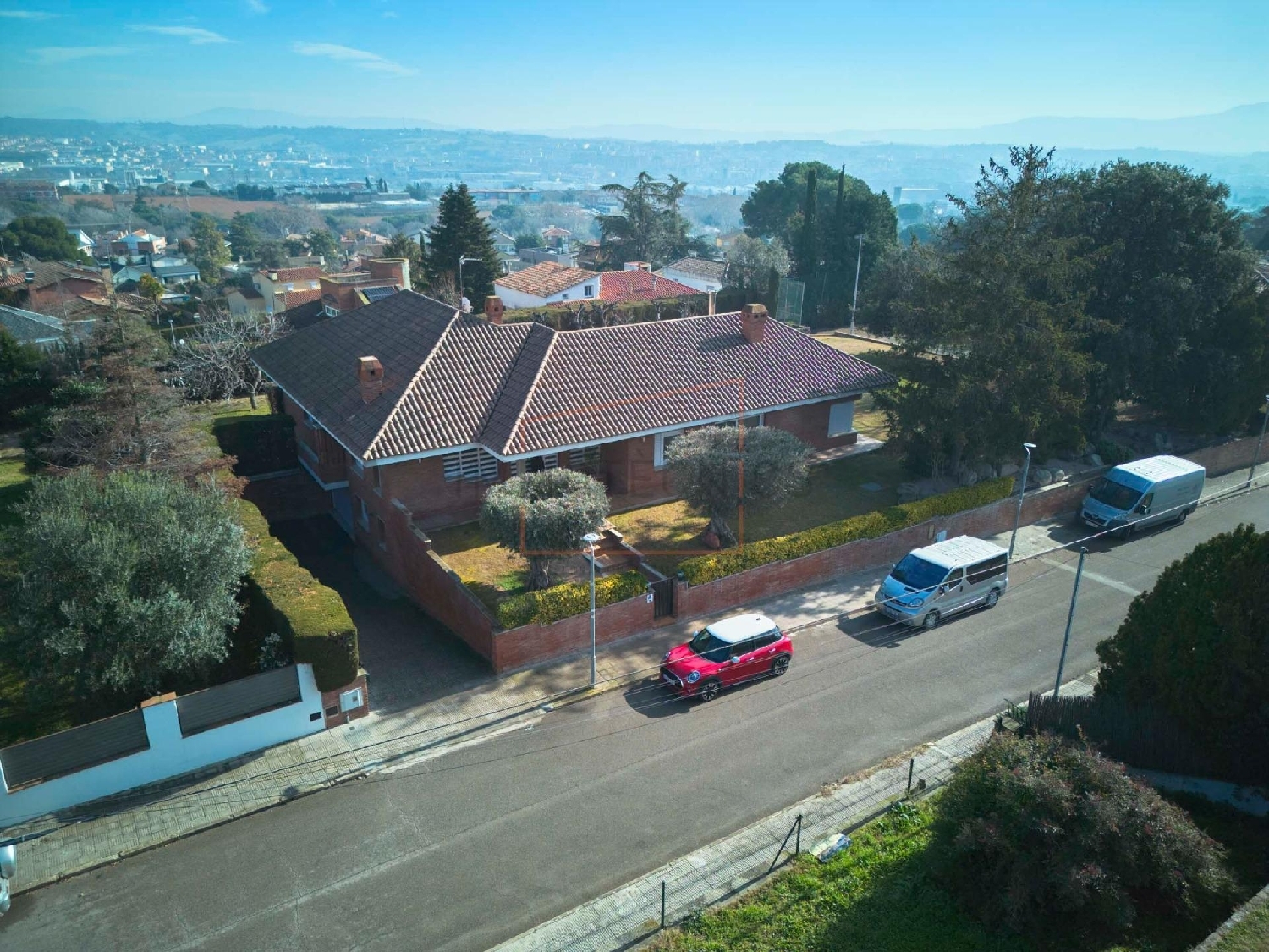  till salu hus Quinta Avinguda Vallès Oriental 5