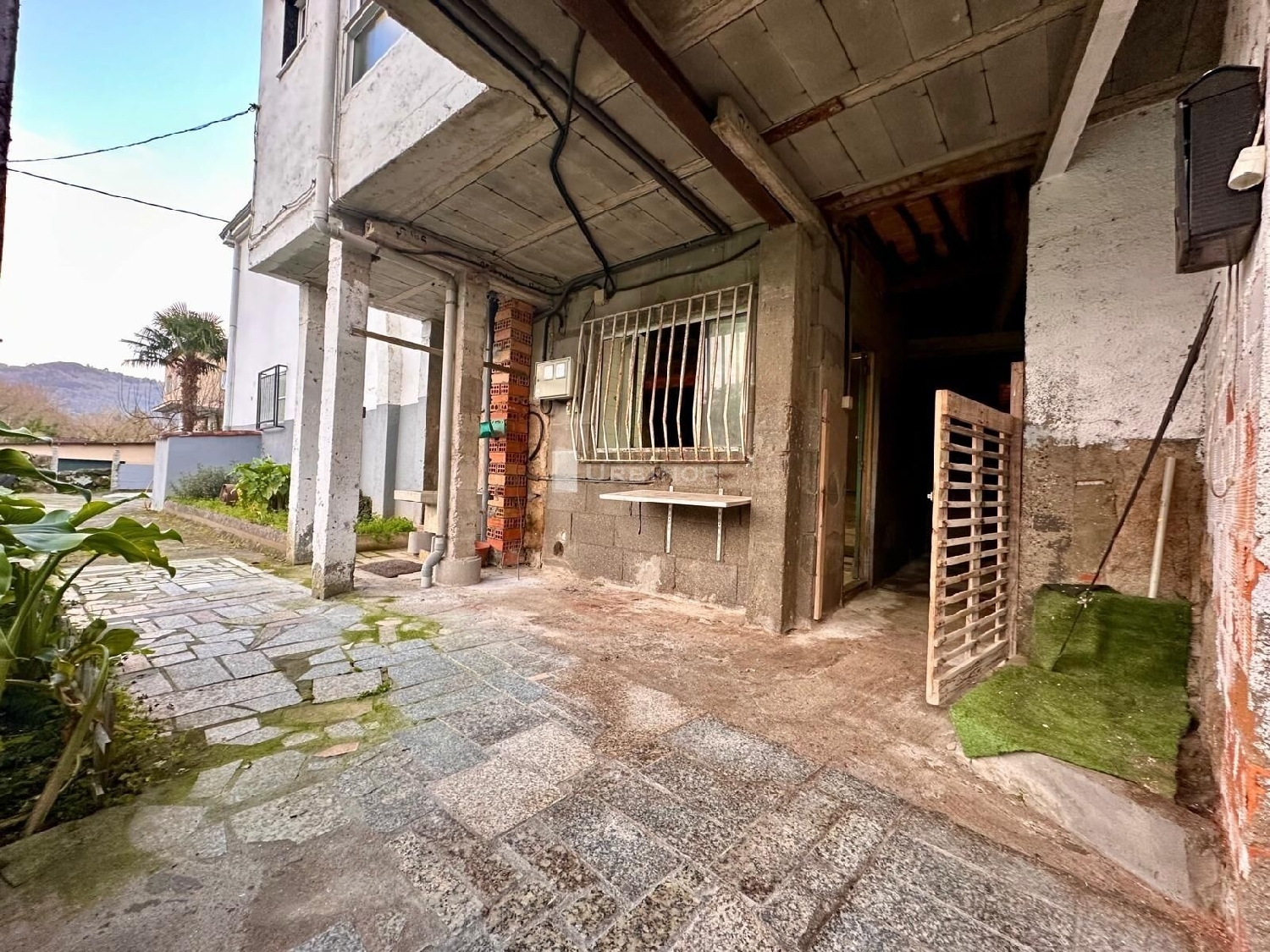 till salu hus Os Coiñas Ourense 3
